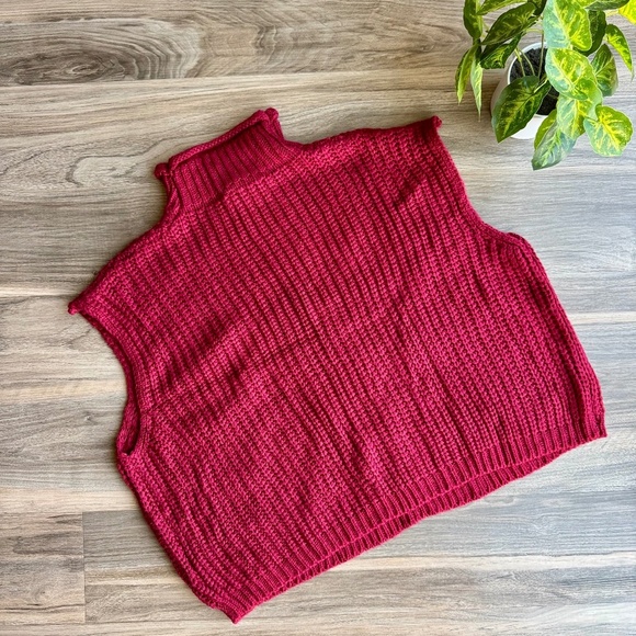 She + Sky Mock Neck Sleeveless Drop Shoulder Cable Sweater Vest Burgundy Size L - Picture 10 of 10